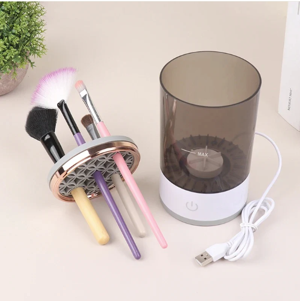Viona™ Automatic Makeup Brush Cleaner